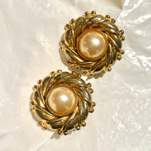 Load the image in the gallery, Treasure of round white pearl earrings with pale gold worked hoops