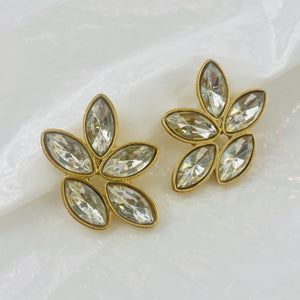 Amazing diamond flower earrings