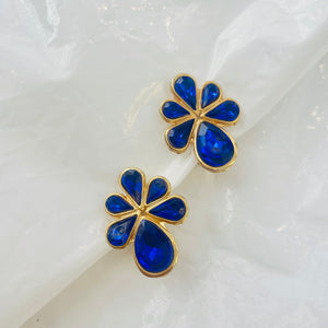 Incredible sapphire flower couture earrings