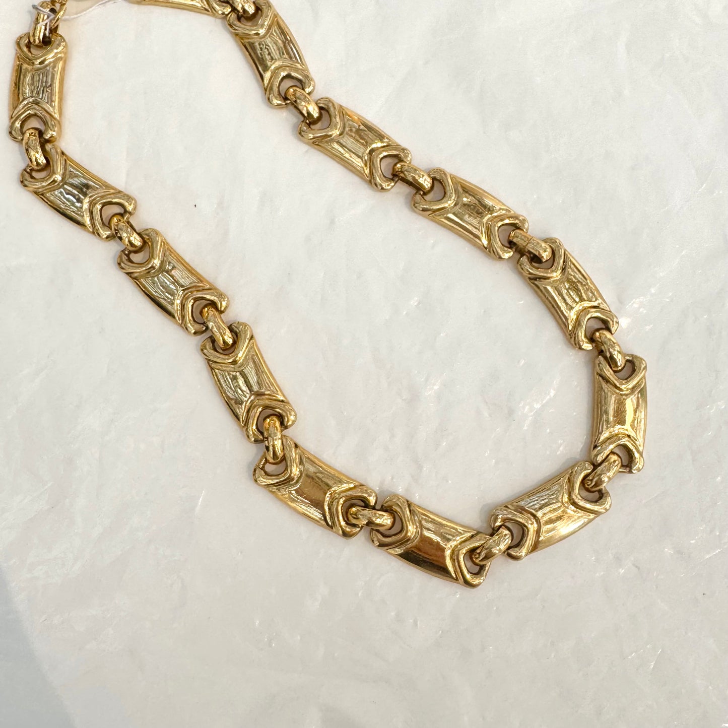 Collier chocker maille géométrique