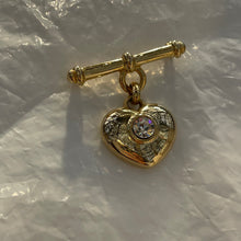 Load image into Gallery viewer, Heart tassel brooch