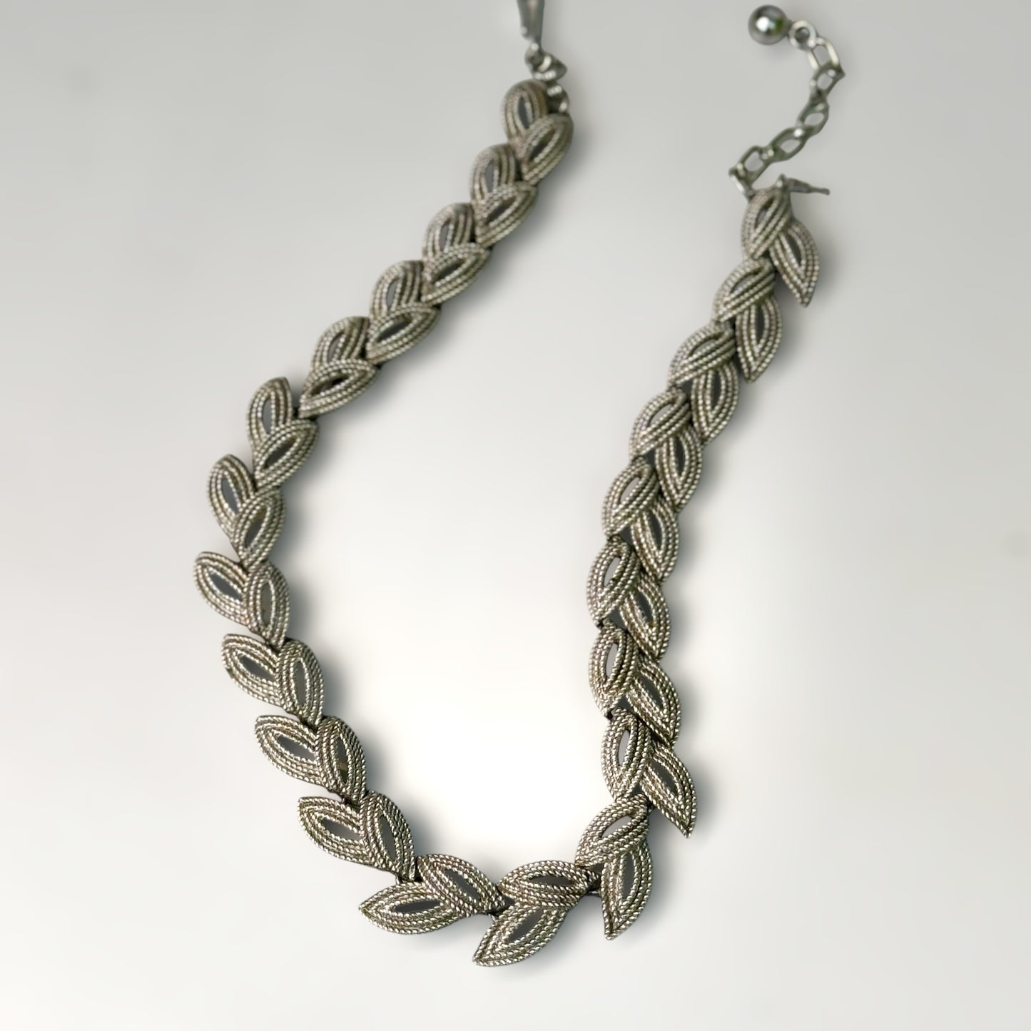 Amazing silver leaf necklace