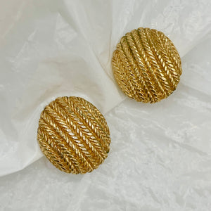 Couture oval buckles