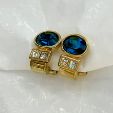 Load image into Gallery viewer, Sublime oval sapphire earrings with two princess-cut diamonds