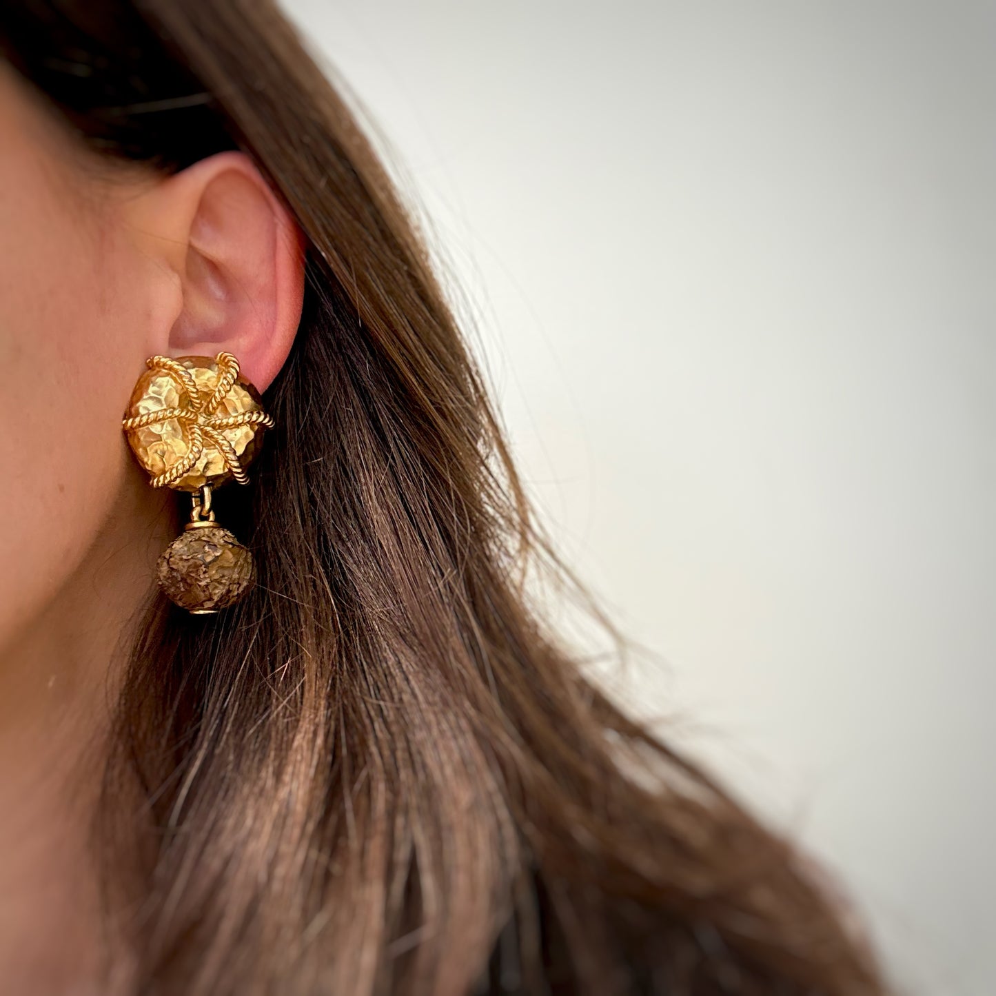 Stunning buoy and stone earrings