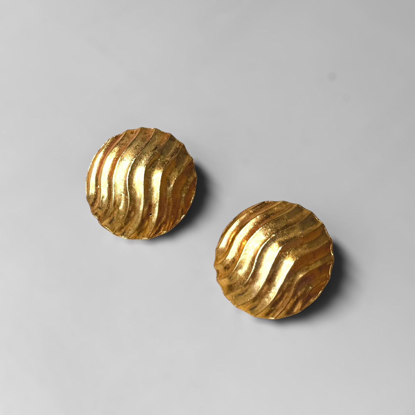 Wavy earrings