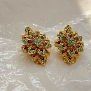 Boucles ovales fleurs de diamants anis et caramel