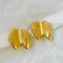 Load image into Gallery viewer, Incredible couture earrings by Torrente