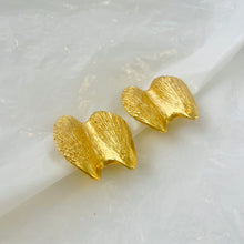 Load image into Gallery viewer, Incredible couture earrings by Torrente