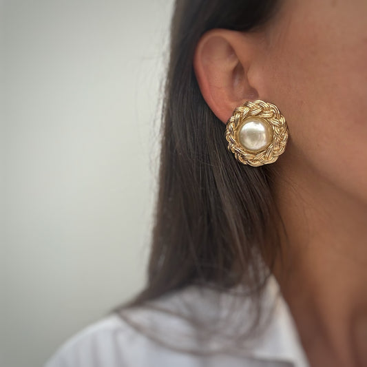 Amazing round pearl earrings #1