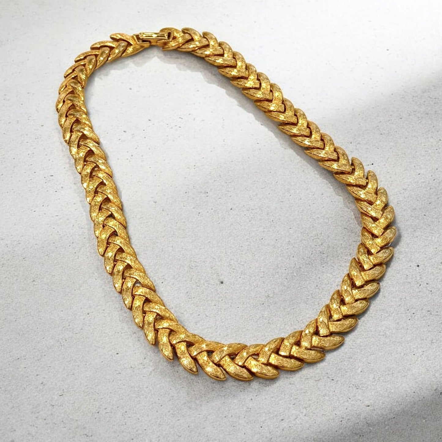 Braid necklace