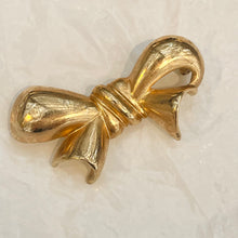 Upload image to gallery, Knot brooch