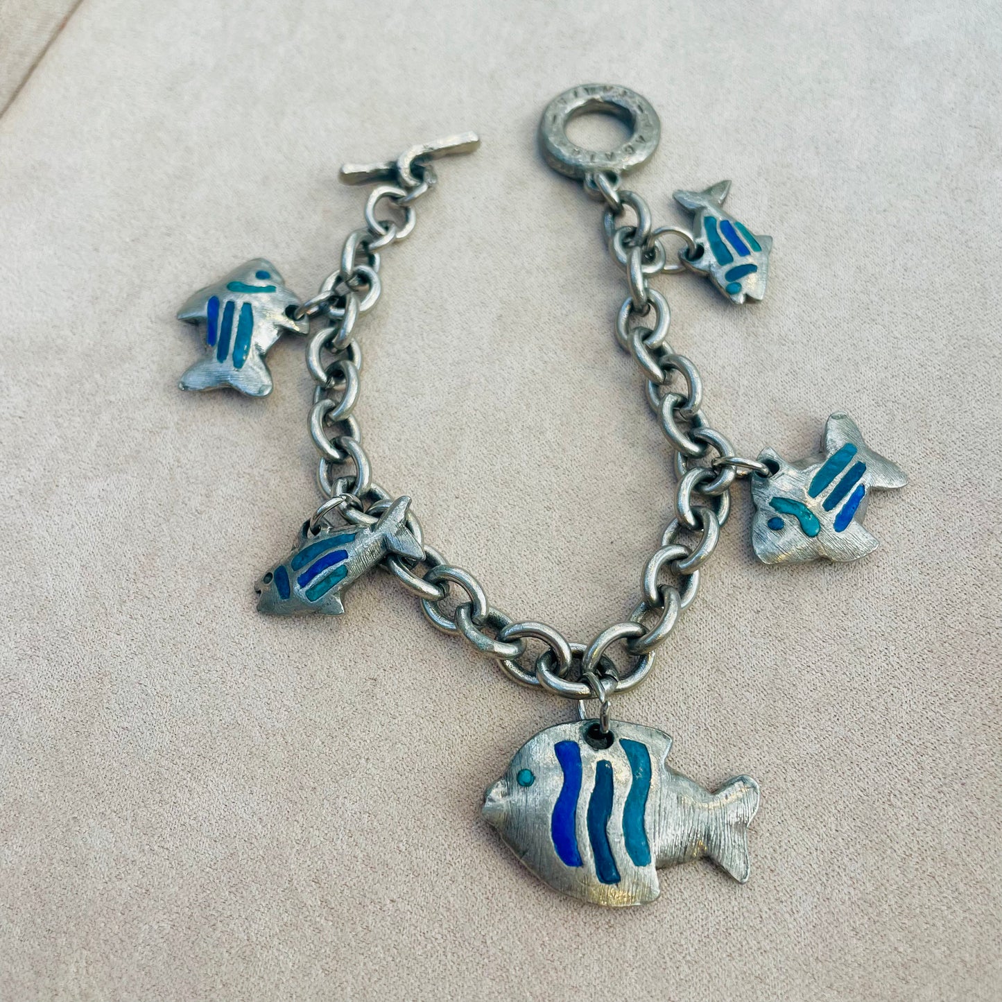 Bracelet pampilles poissons beaucoup trop adorable