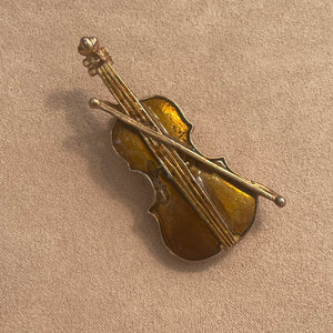 violin brooch