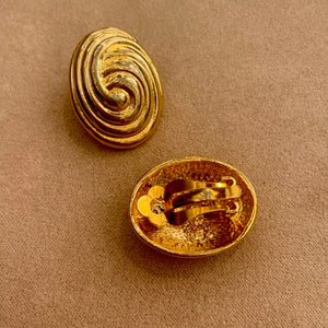 Swirl Golden Oval Earrings