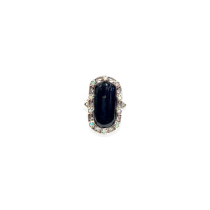Marquise ring onyx circled with moonstones
