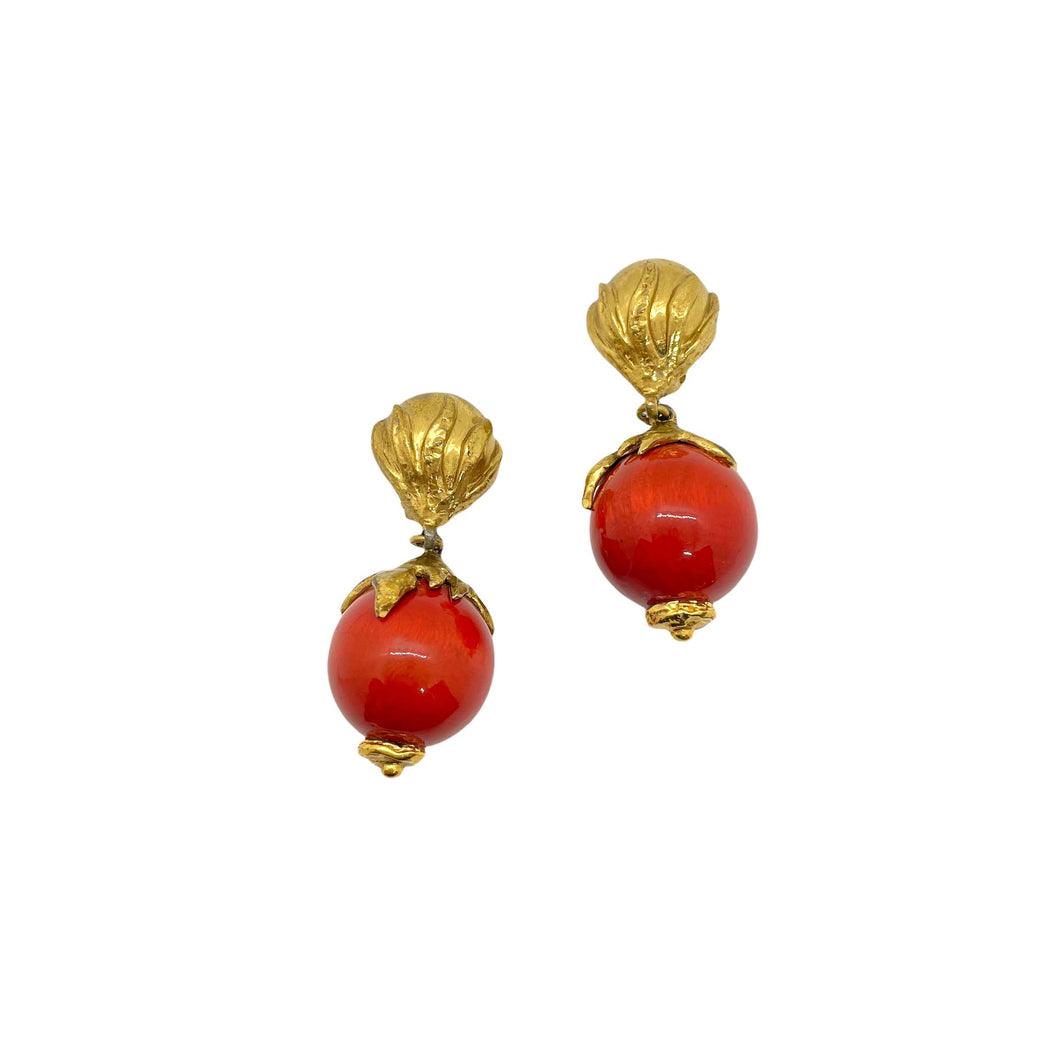 Boucles d'oreilles Yves Saint Laurent dorées et rouges vintage de chez GIGI PARIS