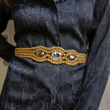 Load image into Gallery viewer, GIGI PARIS bijoux vintage ceinture Azzaro
