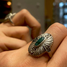 Load the image in the gallery, 60s Art Deco style silver and chrysoprase ring