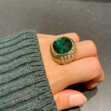 Load the image in the gallery, Incredible emerald geometric maxi ring with minted finish